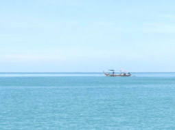 Bay and Beach James Bond Island + Koh Pha
