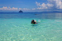 One Day Phang Nga Bay + James Bond Island + Khai Island